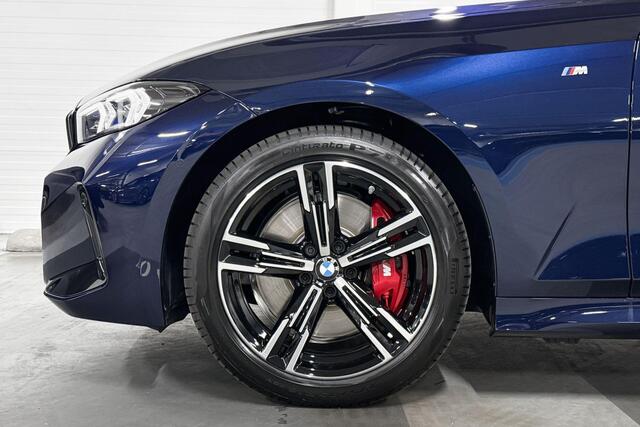 BMW 3-SERIE Sedan 320i | M-Sport Pro | Comfort Pack | Schuif-/kanteldak | Comfort Access