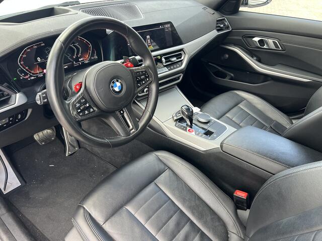 BMW 3-SERIE 320i High Executive Edition | Nieuw Binnen! | HUD | Stoelverwarming | Automaat