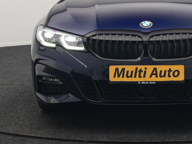 BMW 3-SERIE Touring 330e M Sport Plug in Hybrid 293pk Dealer O.H PHEV | Trekhaak Af Fabriek | Laser LED | Head Up | Adaptive Cruise | Apple Carplay | Keyless | Lederen Sportstoelen Verwarmd | Camera | Virtual | Navigatie | DAB | 19"L.M |