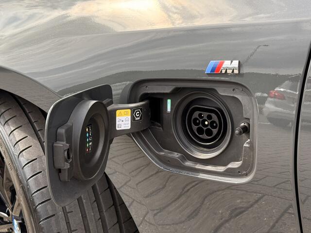 BMW 3-SERIE 330e | M-Sport | Harman Kardon | Pano | Cruise | Stoelverwarming | Led |