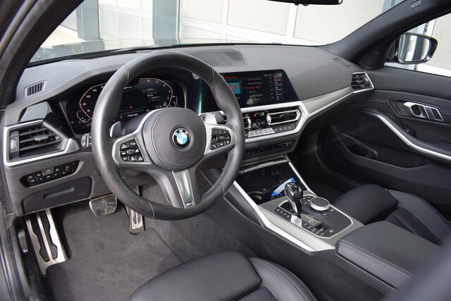 BMW 3-SERIE 330e M-Sport Dakje | Full options | Trekhaak