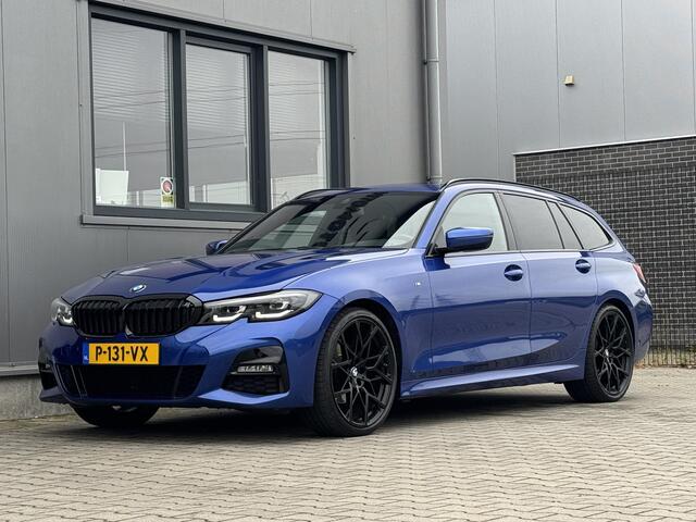 BMW 3-SERIE Touring 320i M sport 184 PK | Pano | Trekhaak | Camera