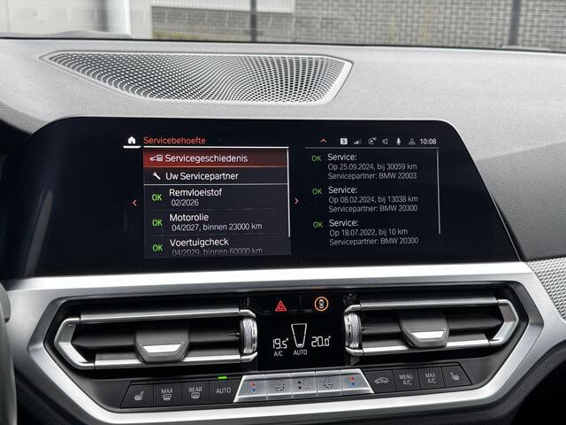 BMW 3-SERIE Touring 320i M sport 184 PK | Pano | Trekhaak | Camera