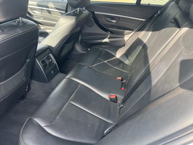 BMW 3-SERIE 320d EDE Centennial High Executive | Nieuw Binnen! | Automaat | Stoelverwarming | Cruise