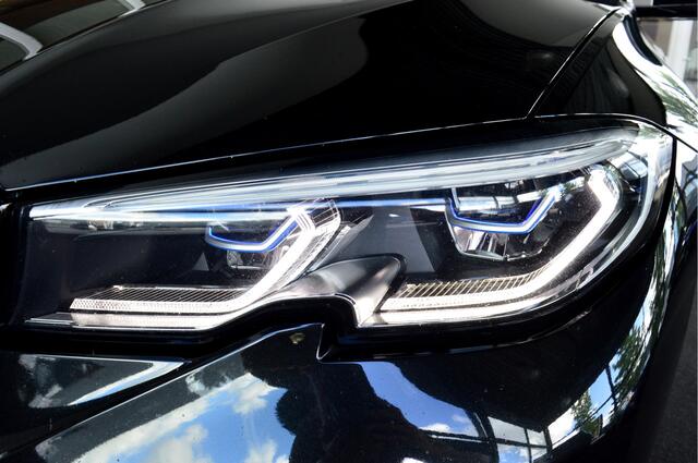 BMW 3-SERIE Touring 330e Hybride xDrive M-Sportedition