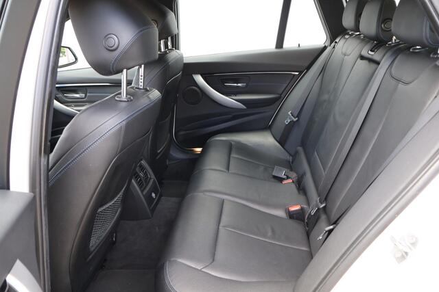 BMW 3-SERIE Touring 318i M Sport Corporate Lease