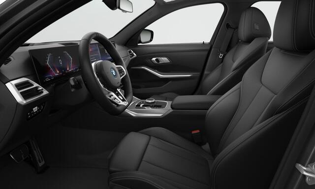 BMW 3-SERIE Touring | 19 Inch | M-Sportpakket | Innovation Pack | Comfort Pack | Panoramadak | Trekhaak 330e