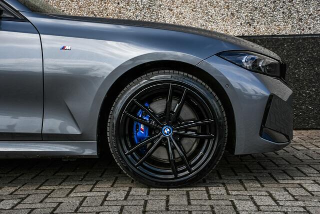 BMW 3-SERIE Touring 330e
