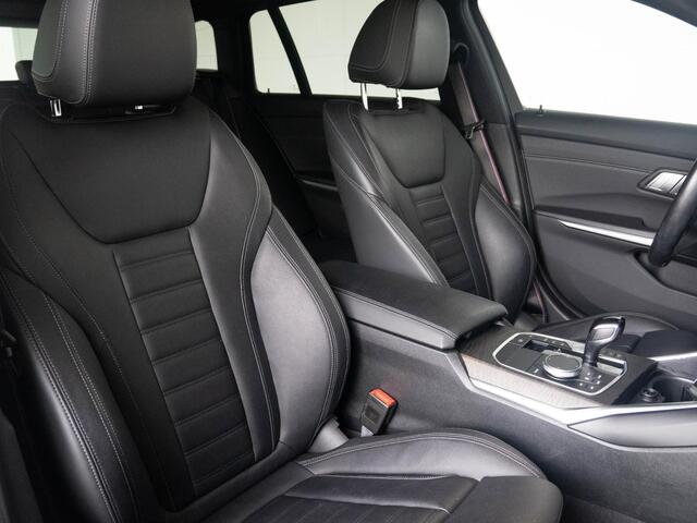 BMW 3-SERIE Touring 330e | High Executive | M Sport Plus Pack | 19 inch | Glazen panoramadak | BMW Laserlight | Stoelverwarming | Trekhaak
