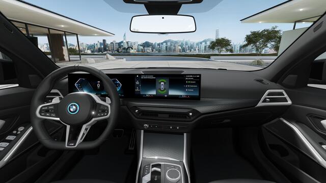 BMW 3-SERIE 330e M Sport Automaat / Sportstoelen / Achteruitrijcamera / Adaptieve LED / Comfort Access / Active Cruise Control / Stuurverwarming