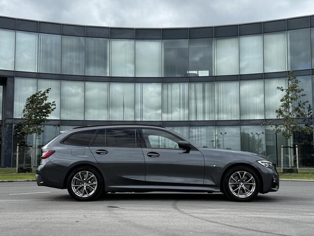 BMW 3-SERIE Touring 320e Business Edition Plus M-Sport panoramadak