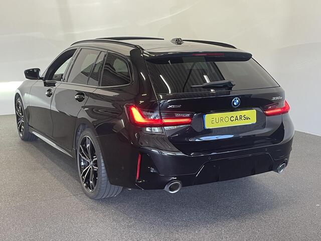 BMW 3-SERIE Touring 330e xDrive Panoramadak Adaptive Cruise Innovation Pack Comfort Pack Travel Pack Full Options!