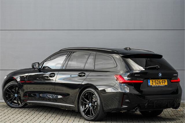 BMW 3-SERIE Touring 330e xDrive M-Sport Memory Sfeerverlichting CarPlay 19"