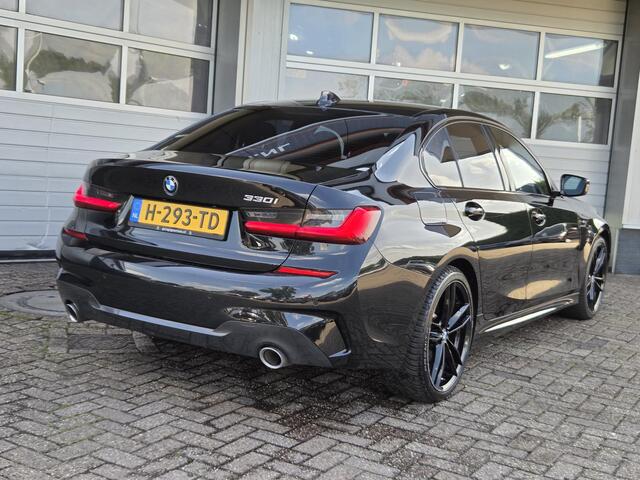 BMW 3-SERIE 330i High Executive, M-Sport, Live Cockpit, Adaptieve Cruise Controle, Stuurverwarming,