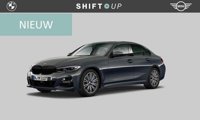 BMW 3-SERIE 330e M-Sport | Schuifdak | Harman Kardon | Laser | M-Performance