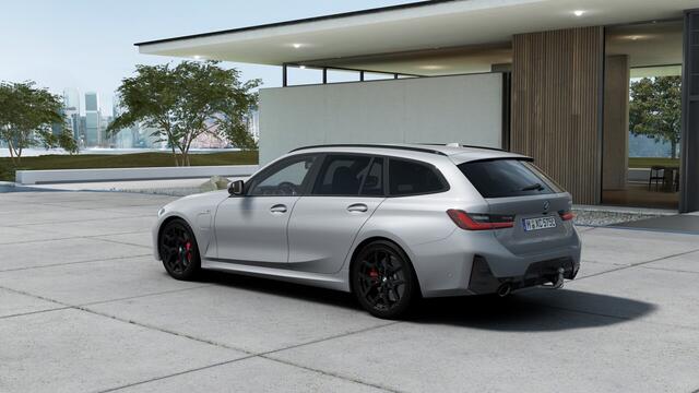 BMW 3-SERIE Touring 330e High Executive M Sport Automaat / Panoramadak / Trekhaak / Sportstoelen / Adaptieve LED / Active Cruise Control / Parking Assistant Plus / Comfort Access /