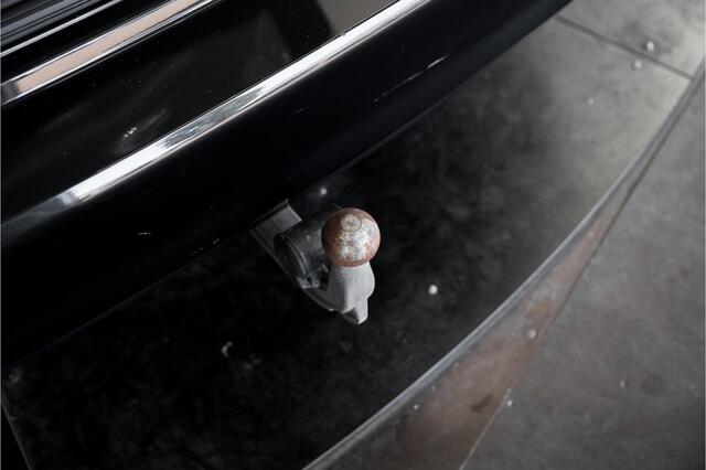 BMW 3-SERIE Touring 330e Business Edition Plus