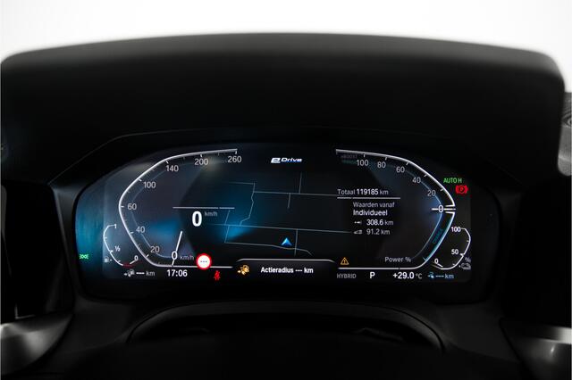 BMW 3-SERIE Touring 330e Business Edition Plus