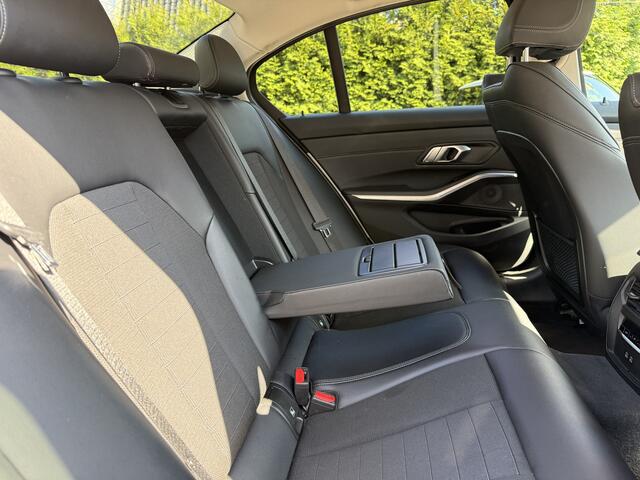 BMW 3-SERIE 330e High Executive, Sport pack | Trekhaak