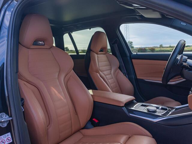 BMW 3-SERIE Touring 330e Trekhaak | Schuif-/kantel dak | Adapt. Cruise | Stoelverwarming | Harman Kardon | 360 Camera