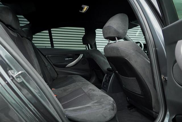 BMW 3-SERIE 330e Centennial Executive / M-Sport / Navi / LED