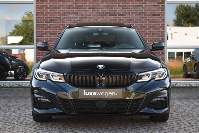 BMW 3-SERIE Touring 330e M-Sport Pano HUD El-zetels laser-LED Camera