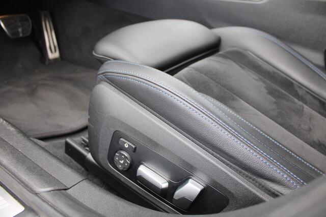 BMW 3-SERIE Touring 330e High Executive M SPORT SHADOW ACC MEMORY HEAD-UP CAMERA KEY-LESS AMBIENT CARPLAY