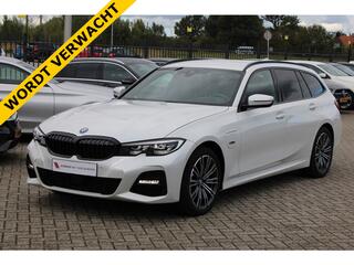 bmw-3-serie-touring-330e-high-execu