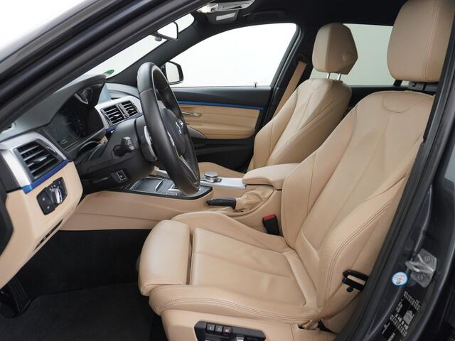 BMW 3-SERIE Touring 330i AUT-8 M-Sport Pack Leder+Memory Harman&Kardon® Audio Adap.Cruise Apple Carplay Head-Up Navi 19" Virtual CockpitCamera Ecc High Executive Lmv Stoelverwarming DAB Elek.Achterklep Zwarte-Hemel Adaptieve Led Wifi Surround Camera Origineel Nederl