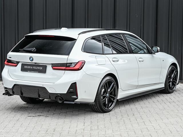 BMW 3-SERIE Touring 330e xDrive M-SPORT | FACELIFT | ACCU 19,5 kWh | ACTIVE CRUISE | HIFI AUDIO | CAMERA | FULL-LED | STUUR- EN STOELVERWARMING | EL. TREKHAAK