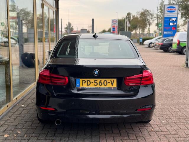 BMW 3-SERIE 318i Executive Automaat