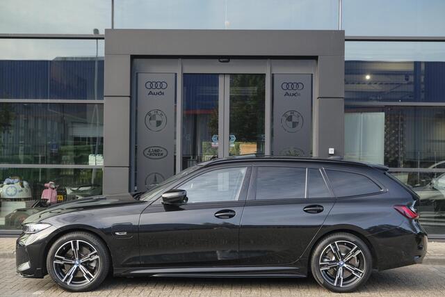 BMW 3-SERIE Touring 330e 292pk M-sport Panoramadak M3 seats *BTW* Head-up Laser lampen Adaptive cruise Camera