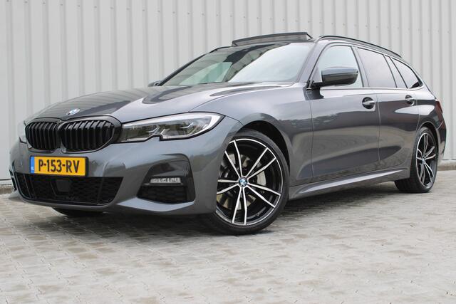 BMW 3-SERIE Touring 330i xDrive M-sport Business Edition Plus | Incl. 12 maanden garantie | Cruise control | Climate control | Apple carplay/Android auto | Schuif/kantel dak | Uitklapbare trekhaak | Stoel/stuurverwarming |