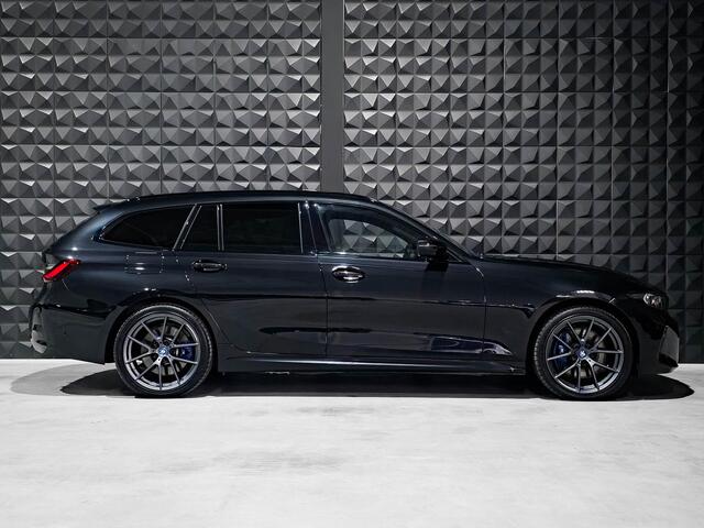 BMW 3-SERIE Touring 330e xDrive M Sport Pro | Pano | H/K | M-Tech Stoelen | HUD | Memo | Topv | Side | ACC | 19"M-Performance | Leer |