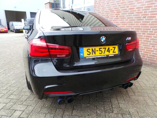 BMW 3-SERIE 318i Exe Aut. M-Pakket Schuif-/kanteldak NAP Gr-Navi,Leer,19"Lmv,Stoelverw,Enz Enz