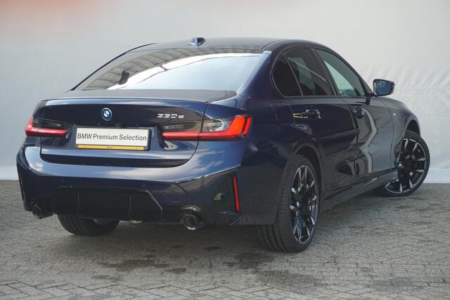 BMW 3-SERIE 330e M Sport Pro | Innovation Pack | Harman Kardon | Comfort Access | Trekhaak | Stoel & Stuurverwarming