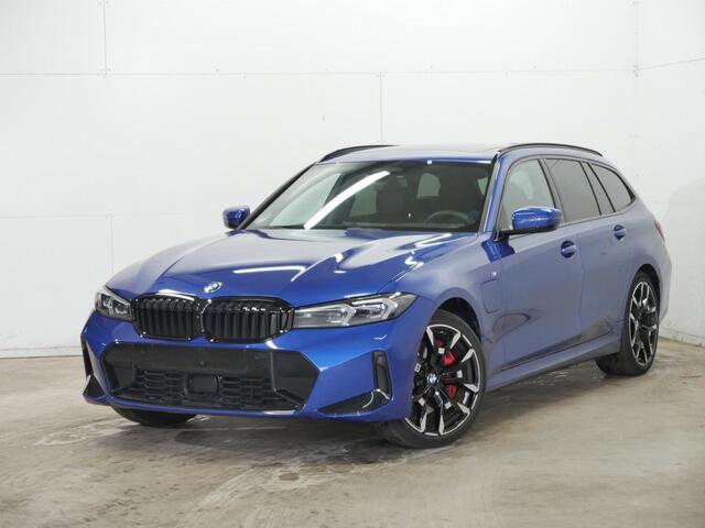 BMW 3-SERIE Touring 330e xDrive M-Sport Pro | 19" | Panorama | Harman Kardon | CoPilot | Trekhaak