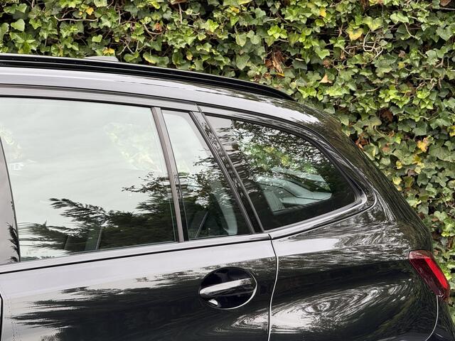 BMW 3-SERIE Touring 330i xDrive | M-Sport Pro | 19'' | Elek. Trekhaak | Panorama