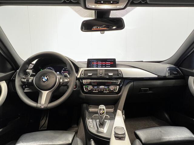 BMW 3-SERIE Touring 320i Edition M Sport Shadow High Executive | Navigatie | LM Velgen 19" | Elektrisch Glazen Panoramadak | Voorstoelen Verwarmd | Cruise Control | Lederen Bekleding | Airco |