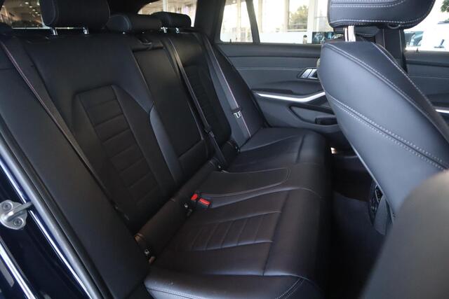 BMW 3-SERIE Touring 320i High Executive Edition | M Sportpakket | Panorama dak | Audio Media Pack | Parking Pack