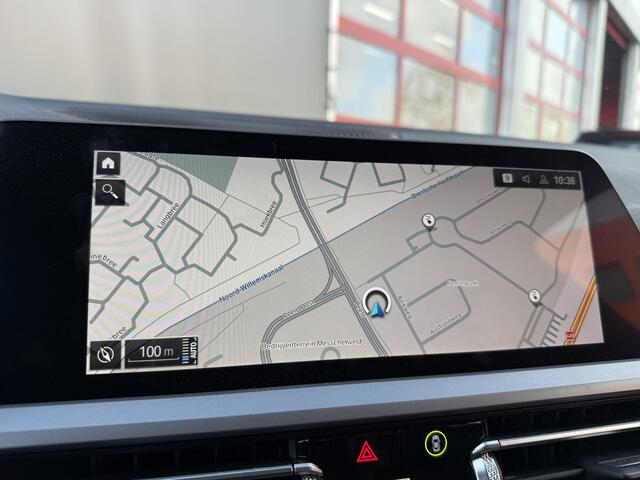 BMW 3-SERIE BWJ 2019 330e High Executive AUTOMAAT |