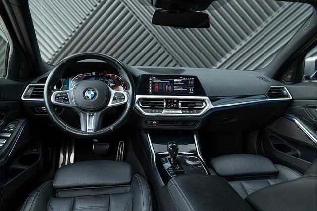 BMW 3-SERIE Touring 330i M Sport ACC Pano Laser Head Up 360 Memory HarmanK Stuurverw. Sfeerverl.