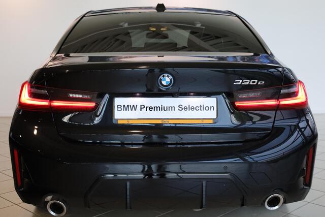 BMW 3-SERIE 330e Sedan | M Sportpakket | Comfort Pack | Elektr. Trekhaak