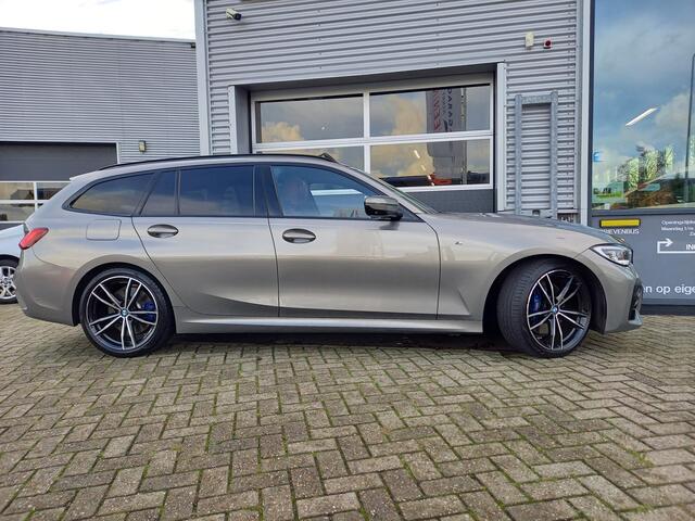 BMW 3-SERIE Touring 330i Introduction High Executive Edition M-SPORT - 360 CAMERA - PANO - VIRTUAL COCKPIT - LEER - NL AUTO