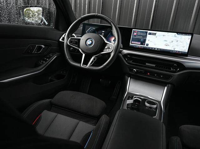 BMW 3-SERIE Touring 330e | M-SPORT | GROTE ACCU | CAMERA | SHADOW-LINE | FACELIFT | LED | TREKHAAK