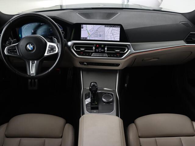 BMW 3-SERIE 320e High Executive | M Sport | Panoramadak | Leder | Adaptive cruise | Laser Light | Stoel & stuurverwarming | Park Assist | Sportstoelen | Carplay | Live Cockpit | 20'' | PHEV | Plug In