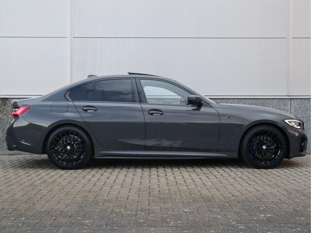 BMW 3-SERIE 330i M-Sport Panorama / Harman Kardon / Laser / Leder / M Performance /