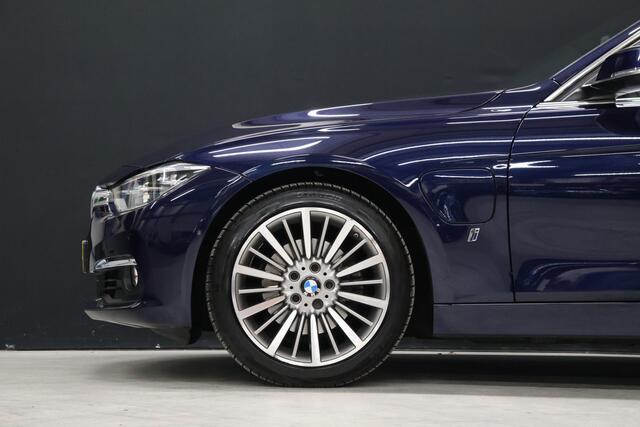 BMW 3-SERIE 330e M Sport [SCHUIFKANTELDAK, MEMORY SEATS, ADAPTIVE CRUISECONTROL, STOELVERWARMING, VOL LEDER, HEAD-UP, PDC V+A, BLUETOOTH, CLIMATE CONTROL, NIEUWSTAAT]