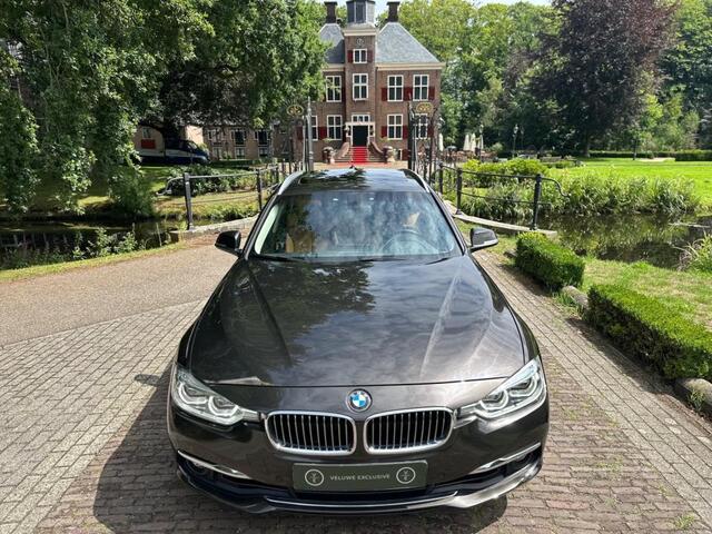 BMW 3-SERIE Touring 330i High Executive | Luxury | Pano | Leder |