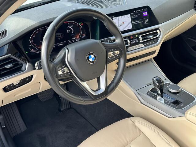 BMW 3-SERIE Touring 330i High Executive Edition